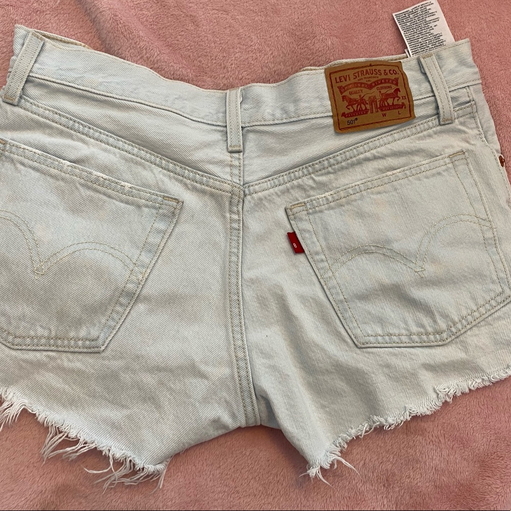 501 Levi’s white wash Jean shorts
